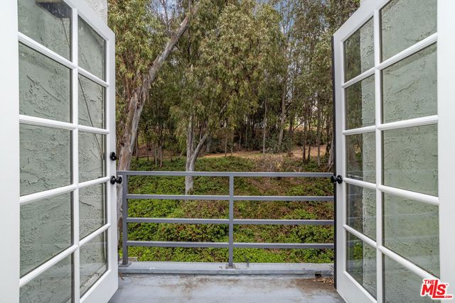 11601 Montana Avenue PH7, Los Angeles, CA 90049