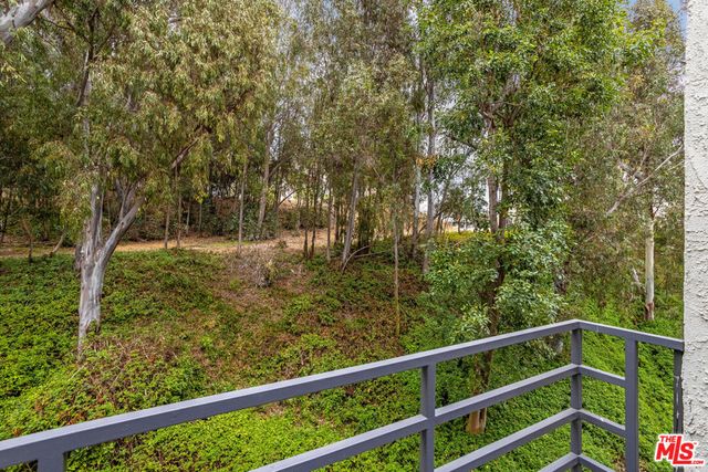 11601 Montana Avenue PH7, Los Angeles, CA 90049