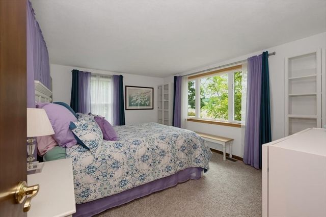 52 Sandy Pond Rd, Ayer, MA 01432