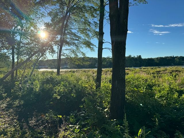52 Sandy Pond Rd, Ayer, MA 01432