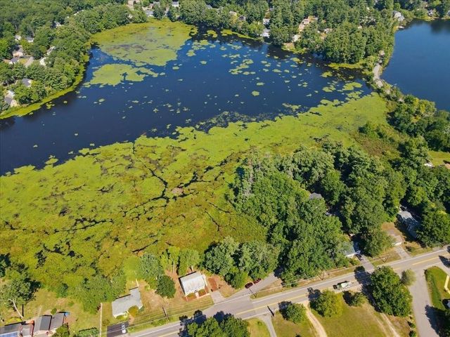 52 Sandy Pond Rd, Ayer, MA 01432