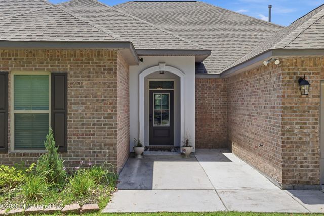 12083 Doc Sheffield Road, Gulfport, MS 39503
