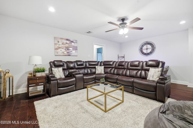 12083 Doc Sheffield Road, Gulfport, MS 39503
