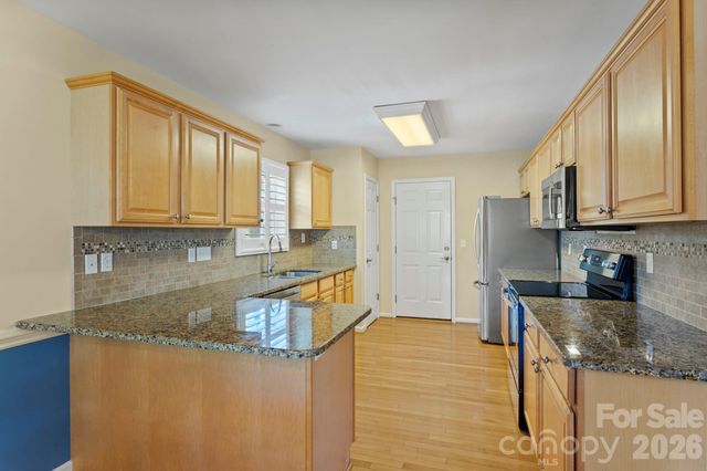 237 Charlestown Drive, Hendersonville, NC 28792