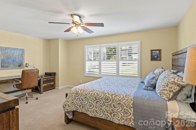 237 Charlestown Drive, Hendersonville, NC 28792