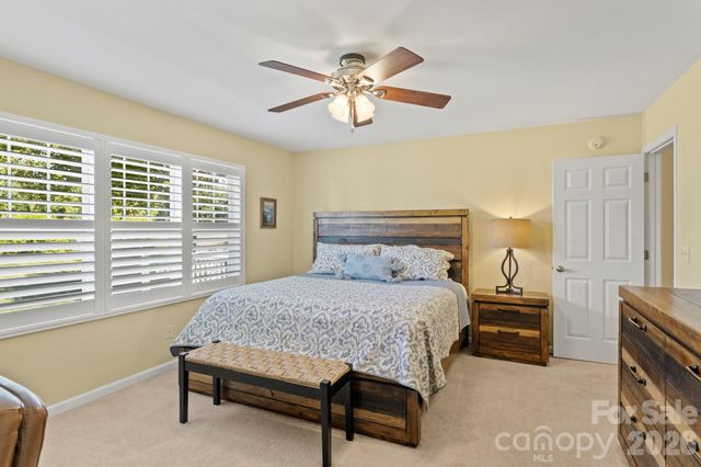 237 Charlestown Drive, Hendersonville, NC 28792