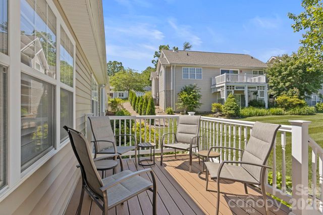 237 Charlestown Drive, Hendersonville, NC 28792