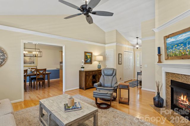 237 Charlestown Drive, Hendersonville, NC 28792