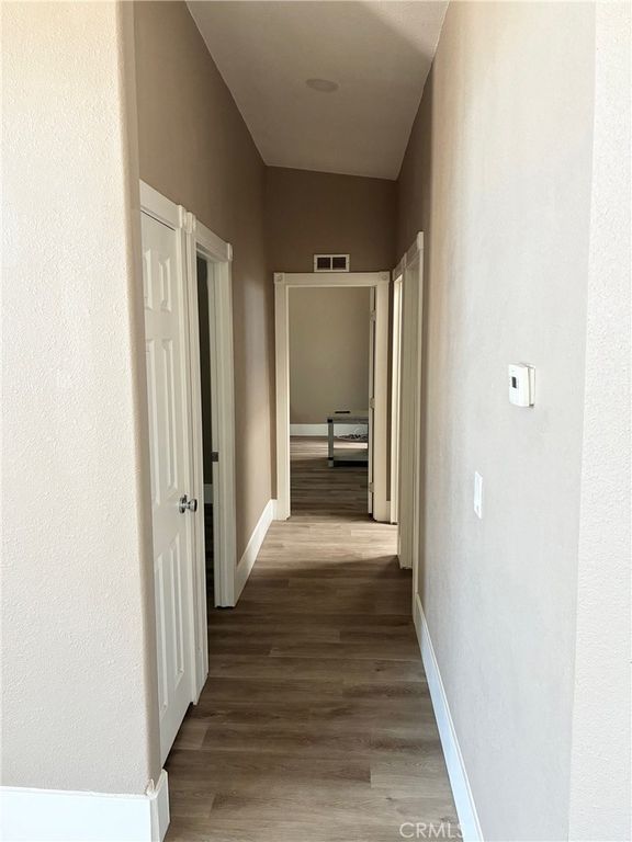 Image 7 of property listing at 1053 Lindero, Pinon Hills, CA 92372