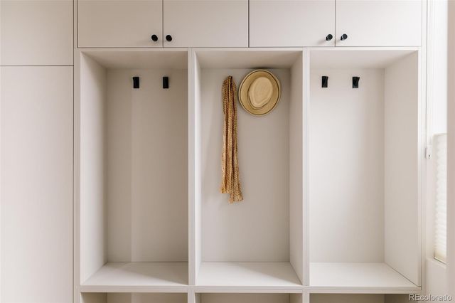 2327 W 33rd Avenue, Denver, CO 80211