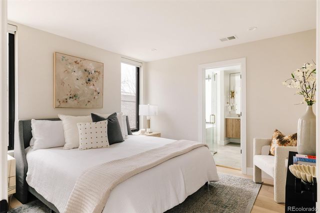 2327 W 33rd Avenue, Denver, CO 80211