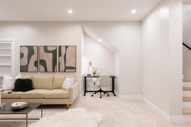 2327 W 33rd Avenue, Denver, CO 80211