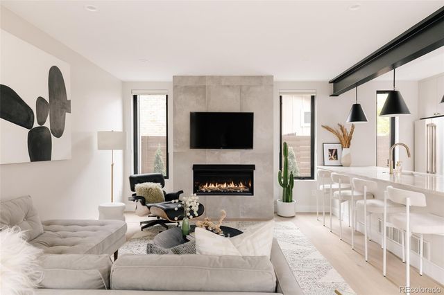 2327 W 33rd Avenue, Denver, CO 80211