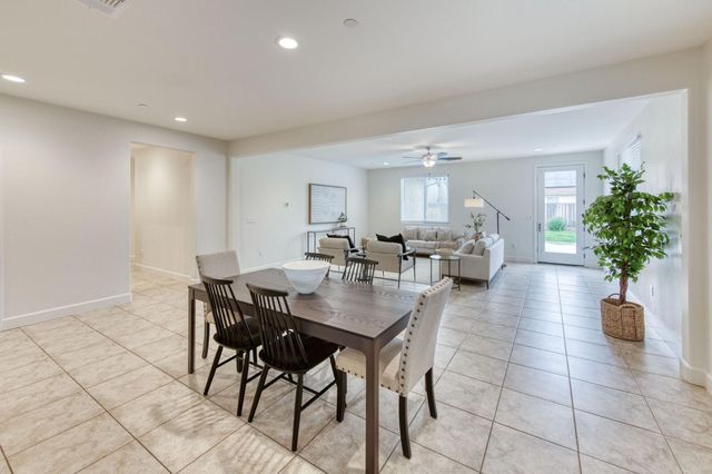 6702 E Brown Avenue, Fresno, CA 93720