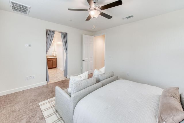 6702 E Brown Avenue, Fresno, CA 93720