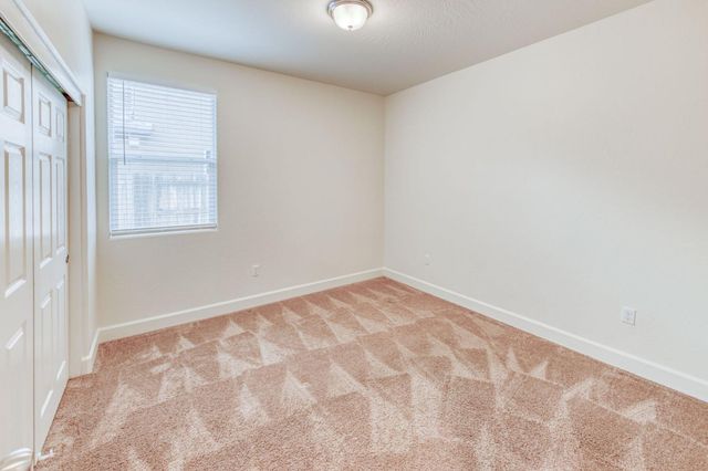 6702 E Brown Avenue, Fresno, CA 93720