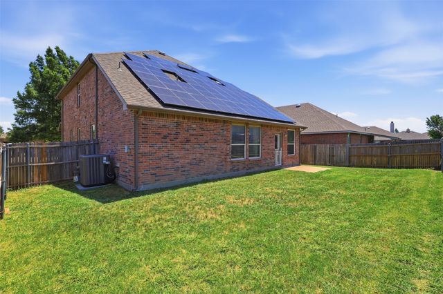 5909 Deck House Road, Fort Worth, TX 76179