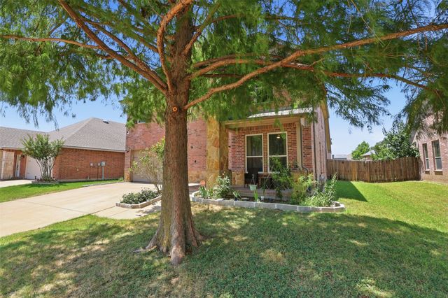 5909 Deck House Road, Fort Worth, TX 76179