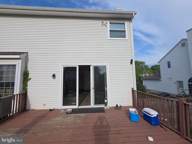 14 BLUE SPRUCE DR, Sicklerville, NJ 08081