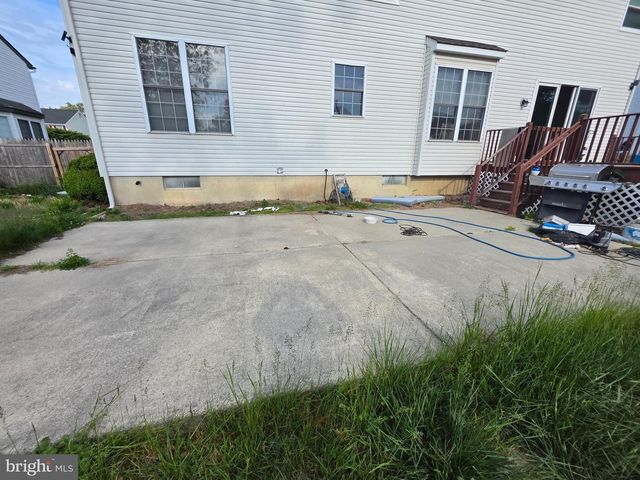 14 BLUE SPRUCE DR, Sicklerville, NJ 08081