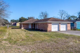 118 Johnson Street B, La Marque, TX 77568