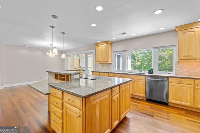 123 Swanson Road, Fayetteville, GA 30214