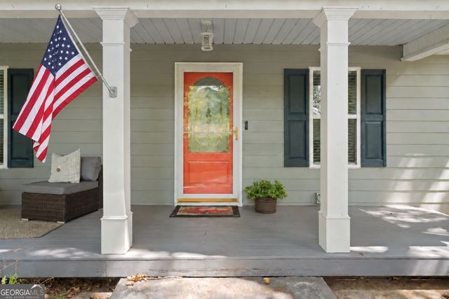 123 Swanson Road, Fayetteville, GA 30214
