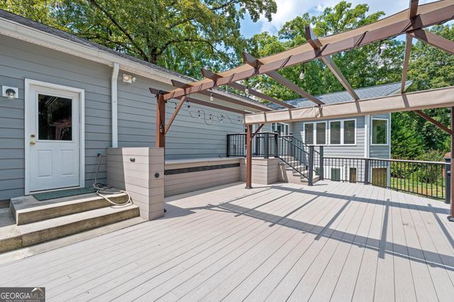 123 Swanson Road, Fayetteville, GA 30214