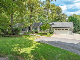 123 Swanson Road, Fayetteville, GA 30214