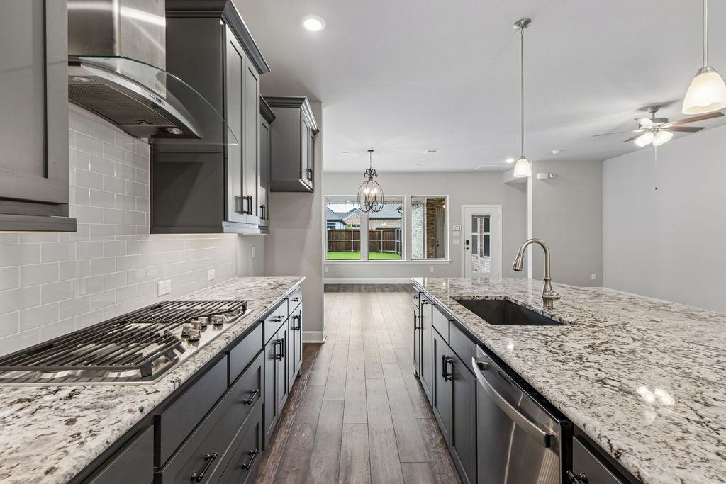4717 Beaver Creek Drive, Arlington, TX 76005 — photo 5