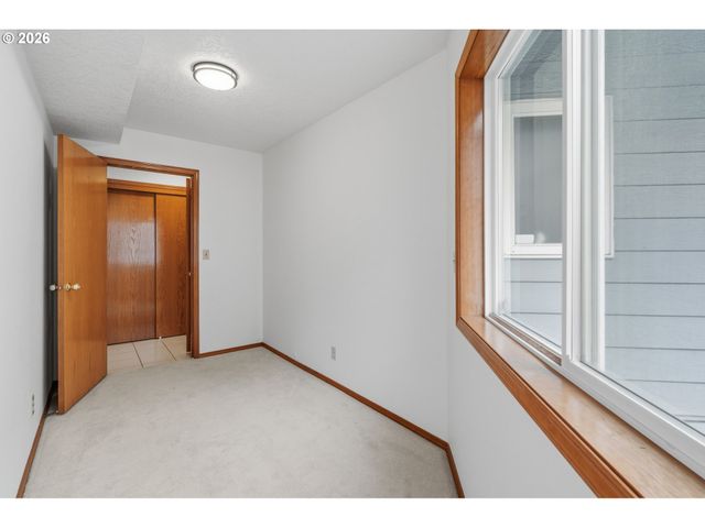 1350 2ND St, Columbia City, OR 97018