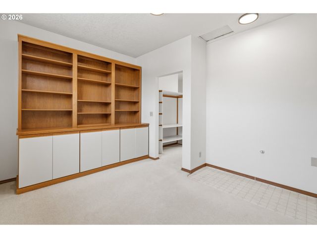 1350 2ND St, Columbia City, OR 97018