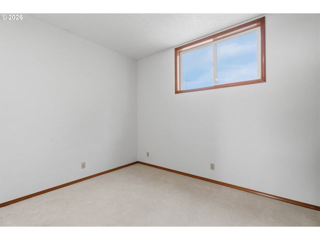 1350 2ND St, Columbia City, OR 97018