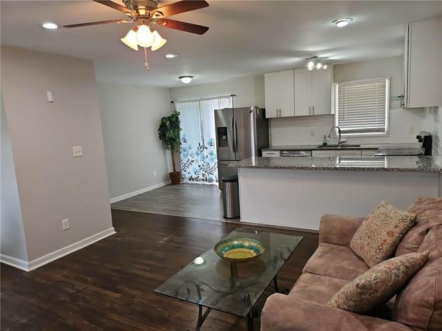 2362 Holly Hill Court SW, Marietta, GA 30060