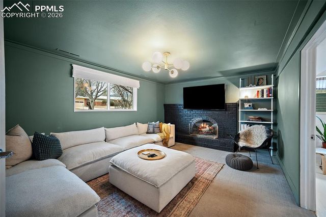 1009 Panorama Drive, Colorado Springs, CO 80904