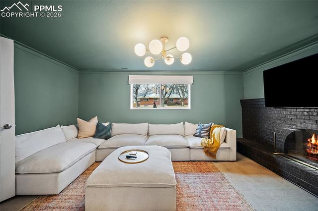 1009 Panorama Drive, Colorado Springs, CO 80904