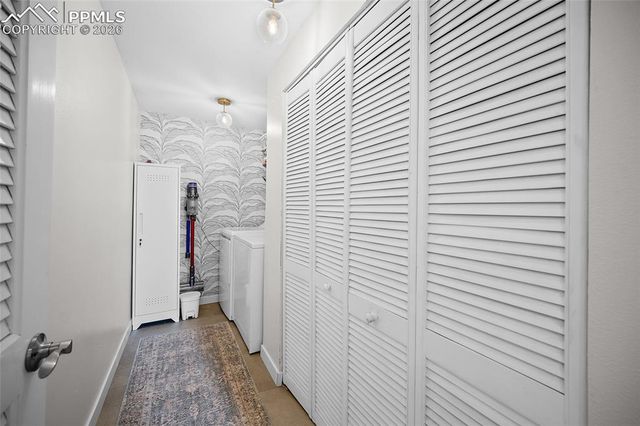 1009 Panorama Drive, Colorado Springs, CO 80904