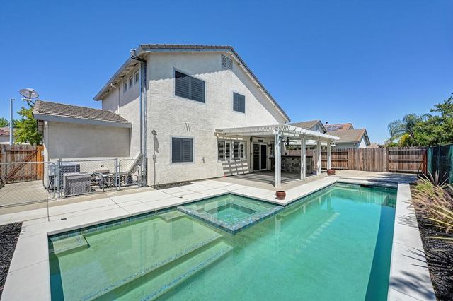 533 Alden Way, Roseville, CA 95678