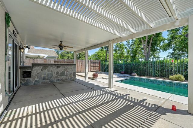 533 Alden Way, Roseville, CA 95678