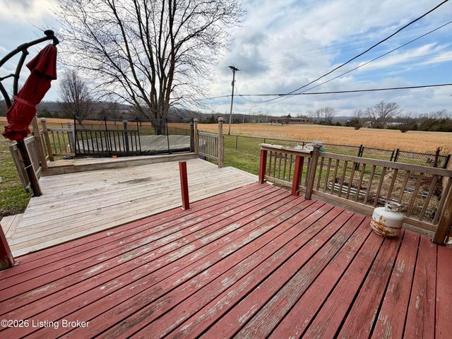 6269 New Shepherdsville Rd, Coxs Creek, KY 40013