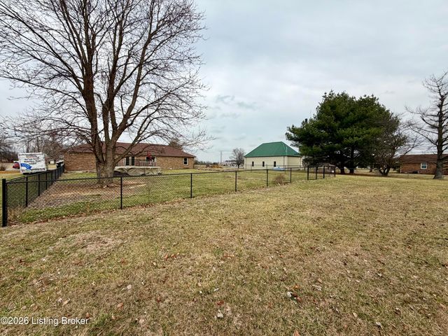 6269 New Shepherdsville Rd, Coxs Creek, KY 40013