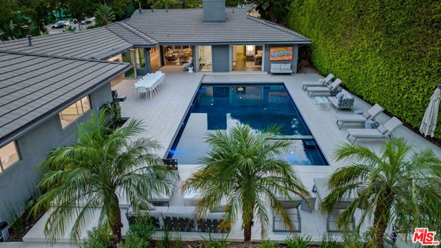 602 N Whittier Drive, Beverly Hills, CA 90210