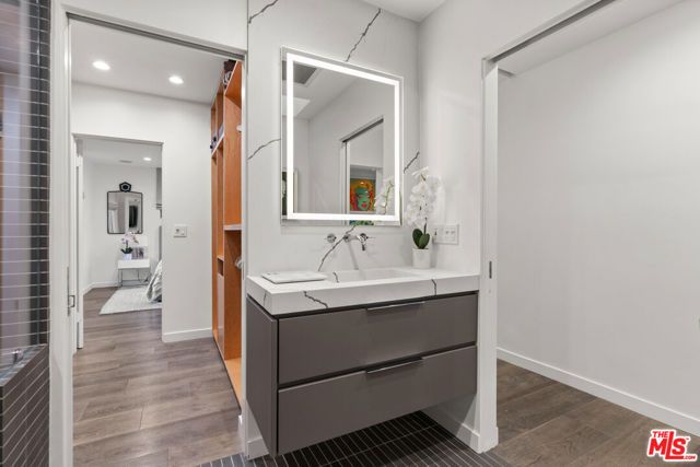 602 N Whittier Drive, Beverly Hills, CA 90210