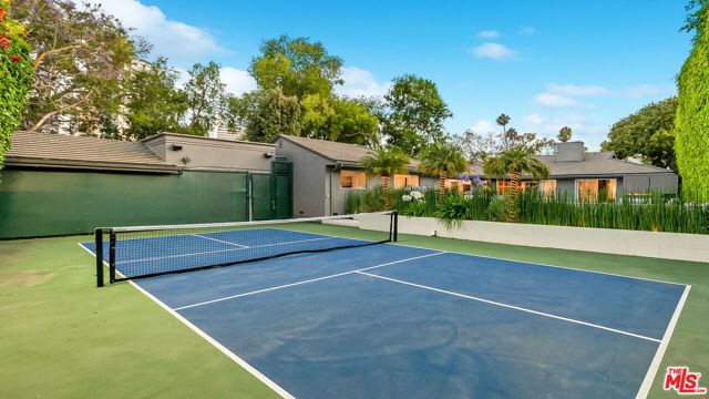 602 N Whittier Drive, Beverly Hills, CA 90210