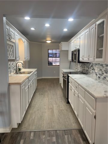 40 Club Road Village, Dover, AR 72837