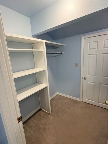 40 Club Road Village, Dover, AR 72837