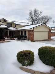 40 Club Road Village, Dover, AR 72837