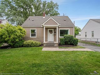 1864 Cummings Avenue, Berkley, MI 48072