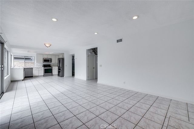 8602 Doremere Drive, Huntington Beach, CA 92646