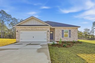 51 Spooner Street, Defuniak Springs, FL 32433